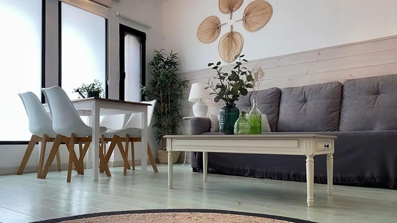 New Cozy Beach Apartment, Wifi บาเลนเซีย ภายนอก รูปภาพ